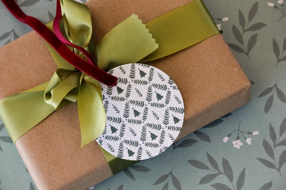 Evergreen Plantable Gift Tag and Ribbon